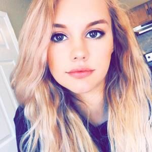 Meet your Posher, Tabitha